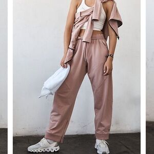 Free People All Day Everyday Pants in Mauve Swoon medium
